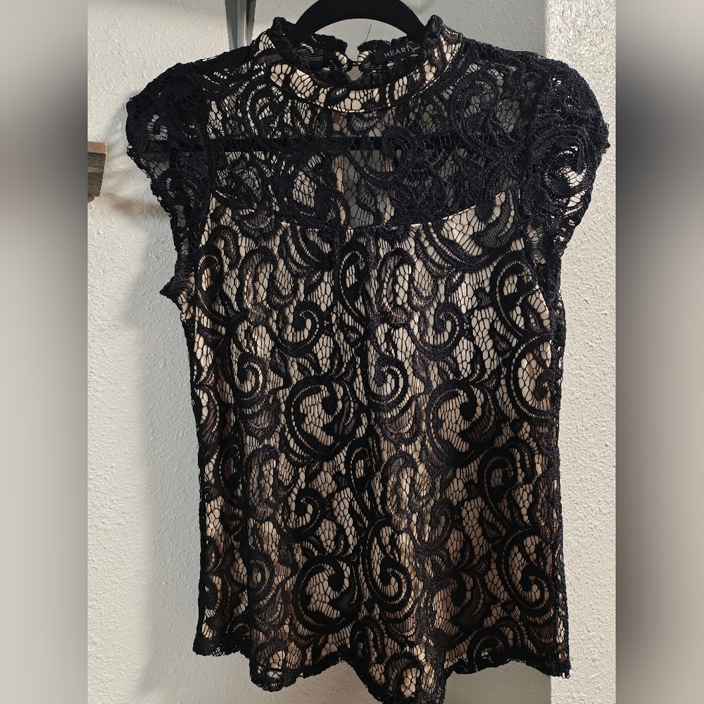 Lacy Blouse M